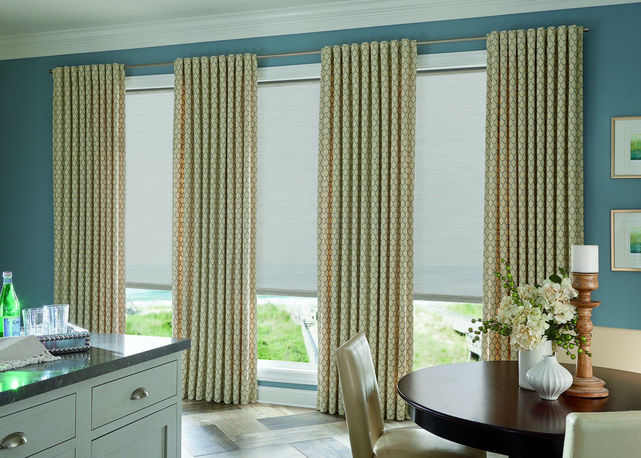 Hunter Douglas Designer Roller Shades Roller Blinds Solar Shades Screen Shades — Harker Heights, Texas (TX)